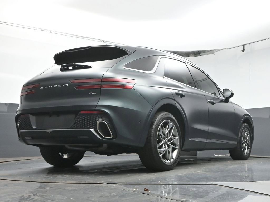 Used 2022 Genesis GV70 2.5T w/ Advanced Package image 39