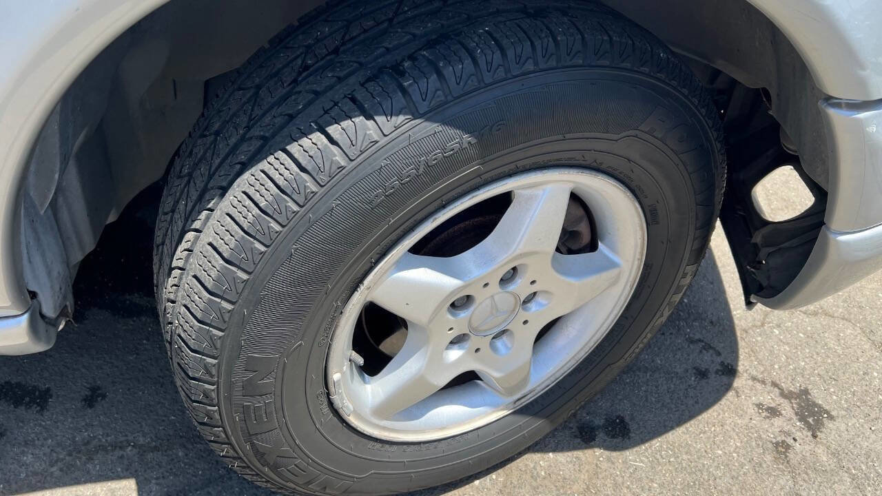 Used 1999 Mercedes-Benz ML 320 4MATIC image 30