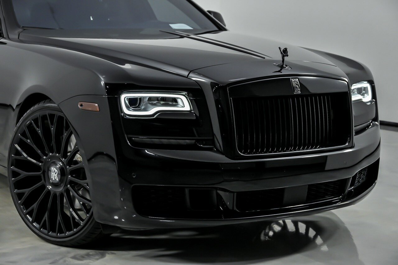 Used 2020 Rolls-Royce Ghost RWD image 3