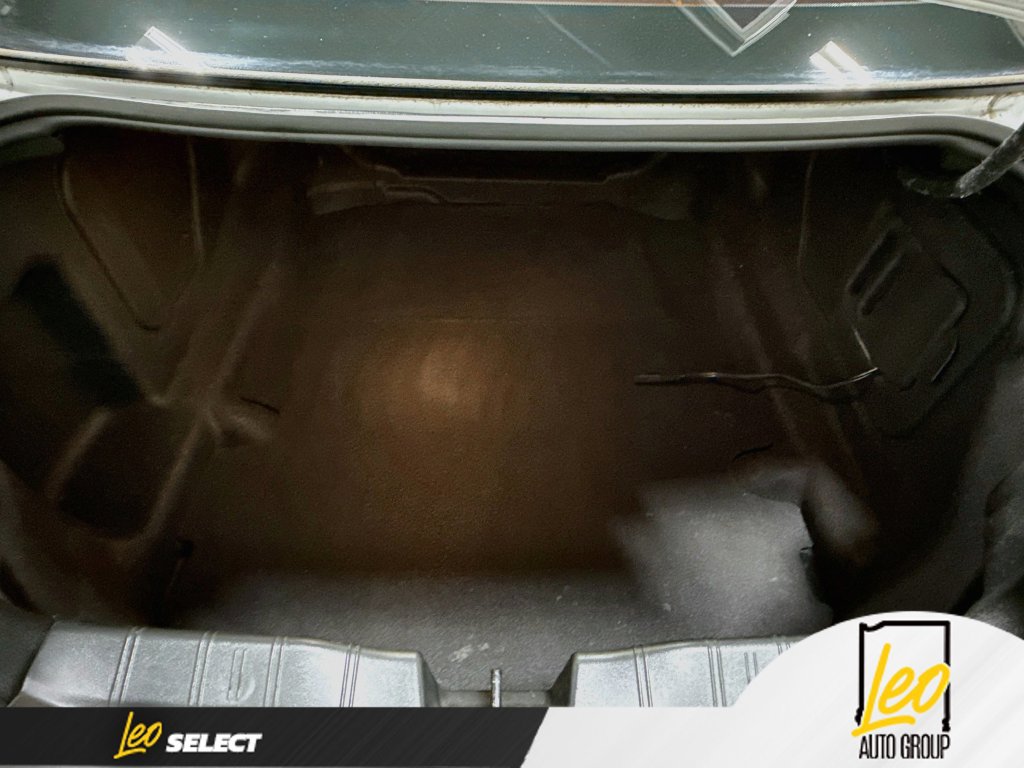 Used 2017 Chevrolet Camaro SS RWD image 27