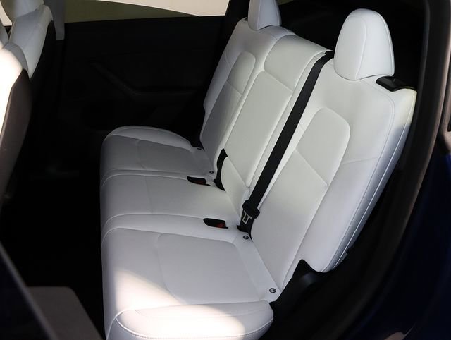 Used 2024 Tesla Model Y Performance image 13