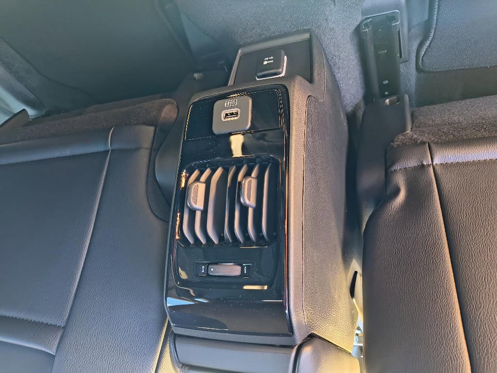 New 2026 Jeep Compass Latitude image 25