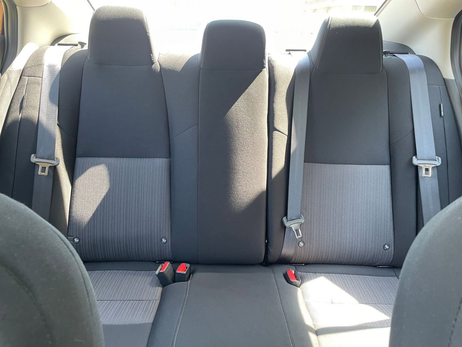 Used 2025 Nissan Sentra SV image 36