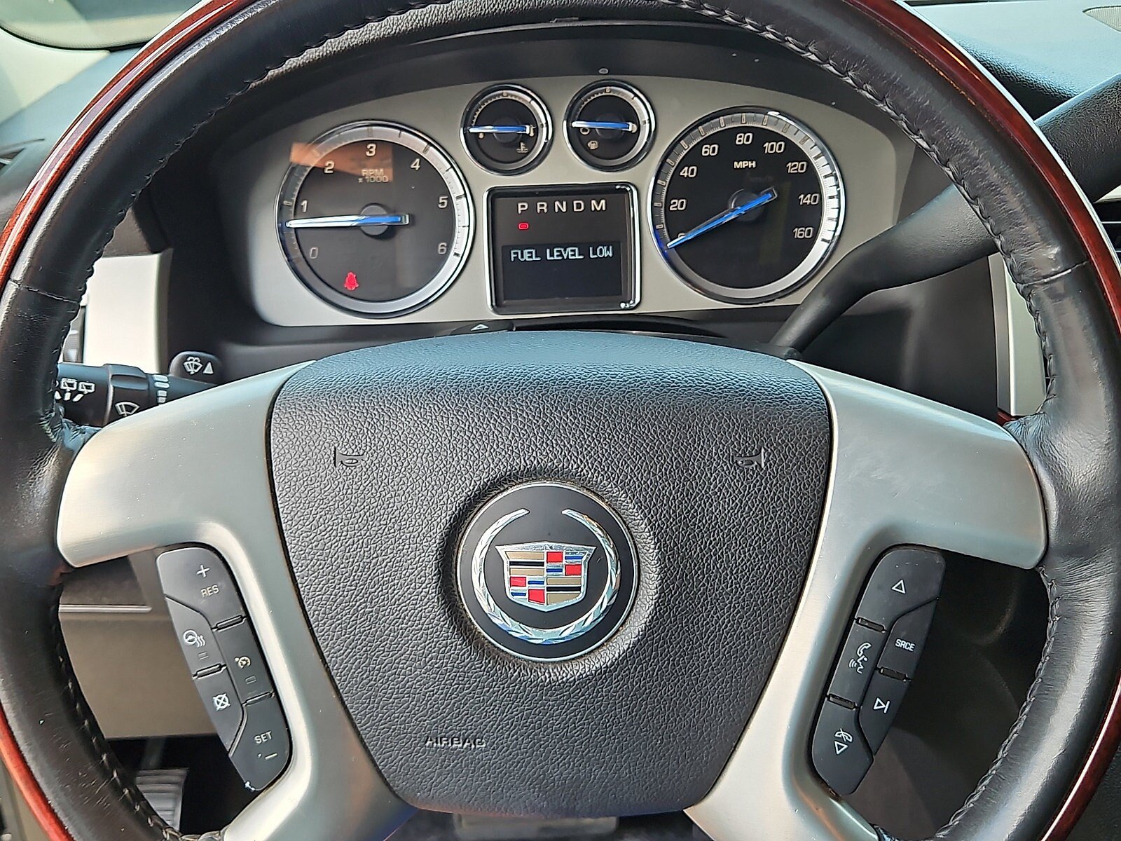 Used 2014 Cadillac Escalade Luxury RWD image 15