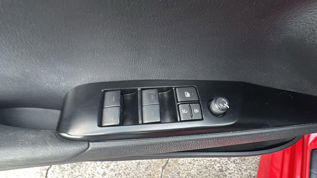 Used 2025 Toyota Camry LE image 13