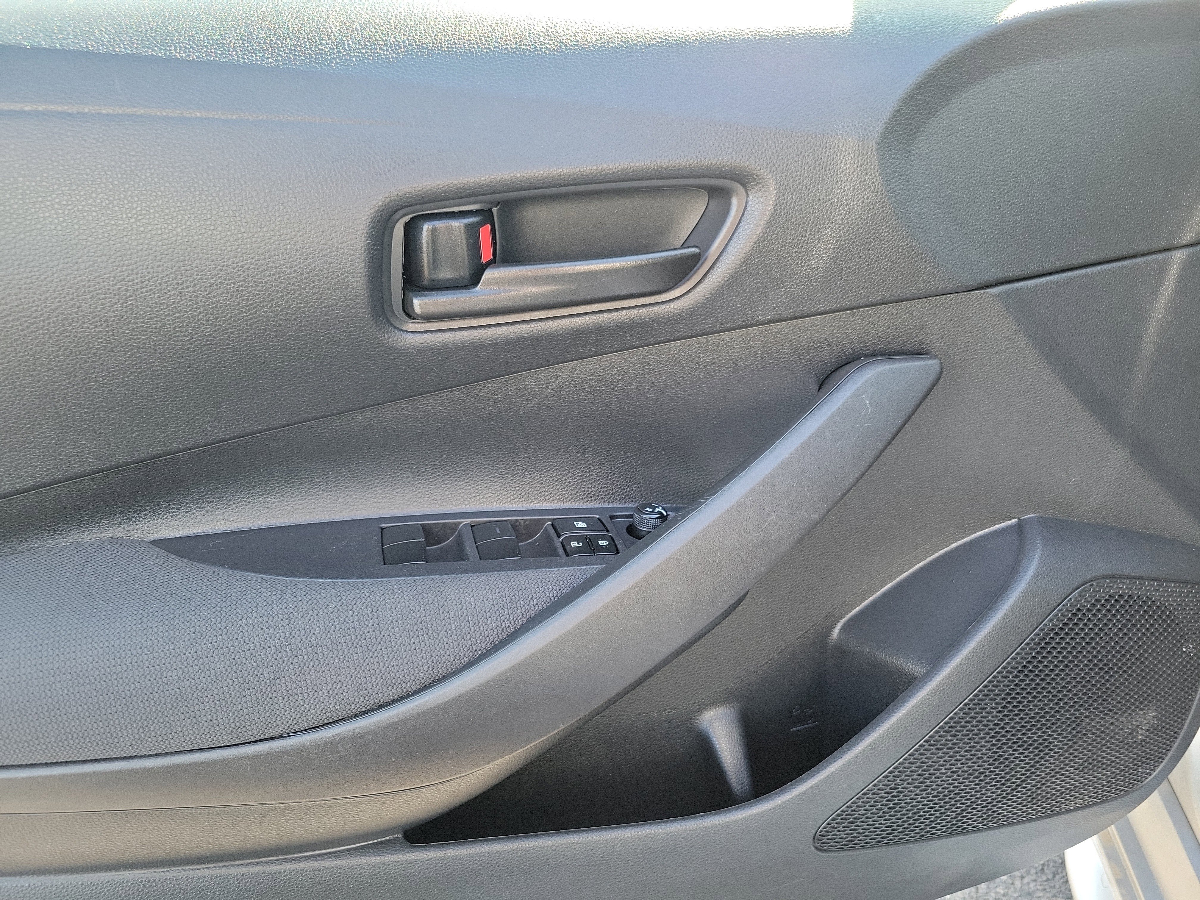 Certified 2024 Toyota Corolla LE image 19