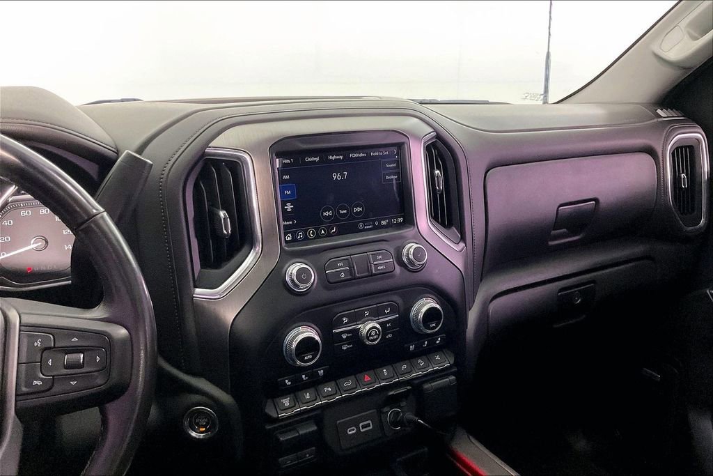Used 2022 GMC Sierra 2500 Denali w/ Denali Ultimate Package AWD/4WD image 9