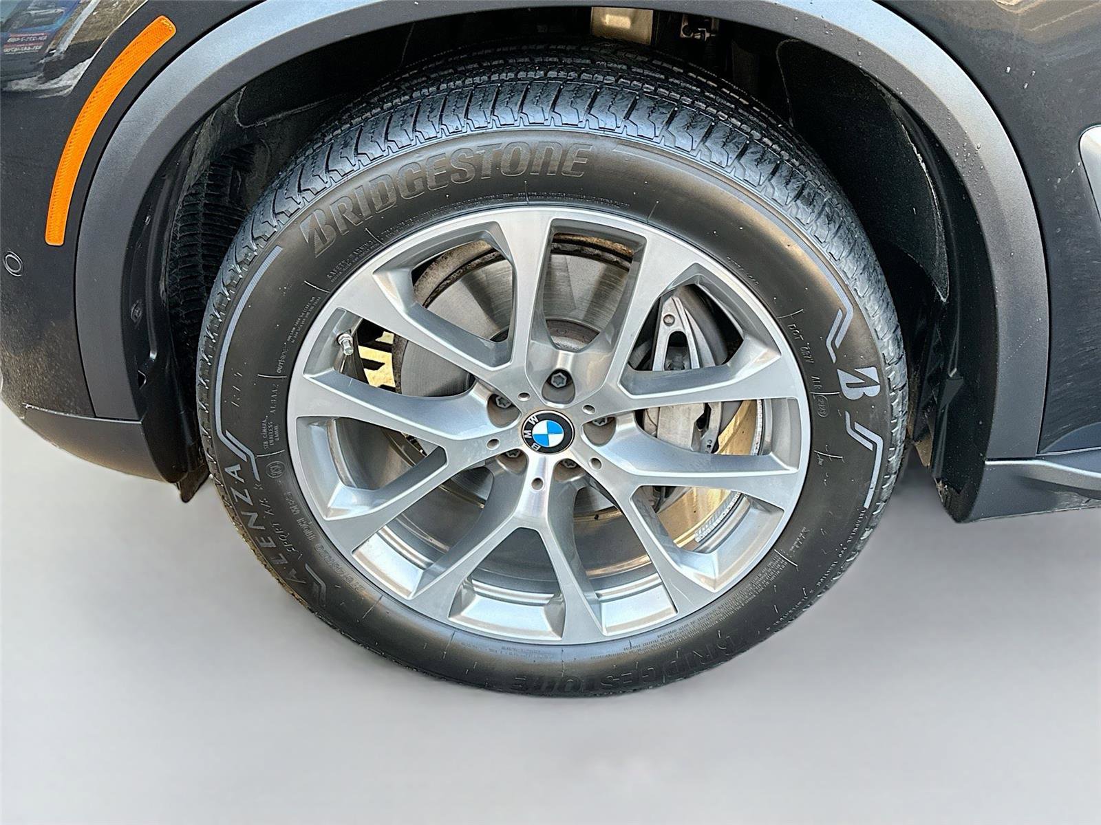 Certified 2024 BMW X5 xDrive40i w/ Parking Assistance Package image 32
