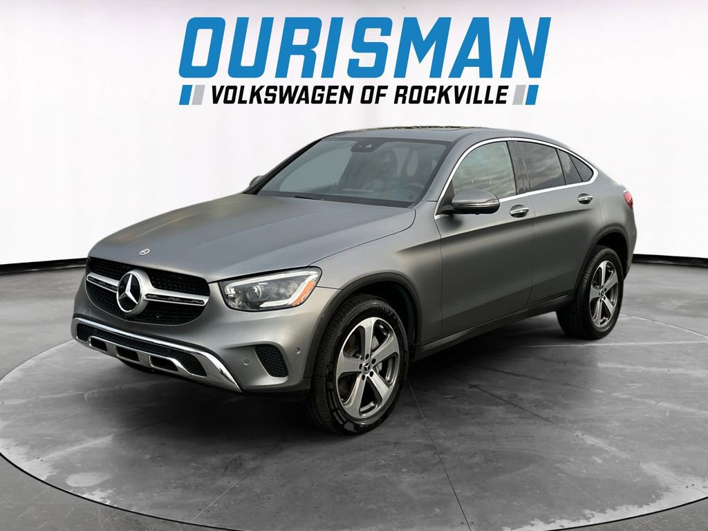 Used 2022 Mercedes-Benz GLC 300 4MATIC Coupe image 2