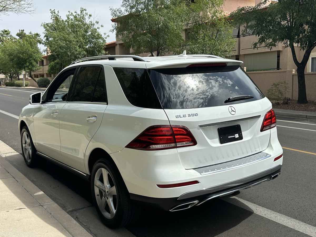 Used 2018 Mercedes-Benz GLE 350 w/ Premium 1 Package image 6