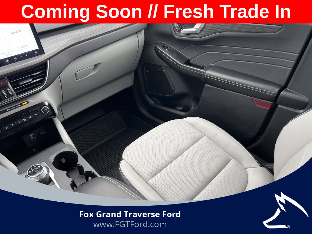 Certified 2024 Ford Escape Platinum AWD/4WD image 34
