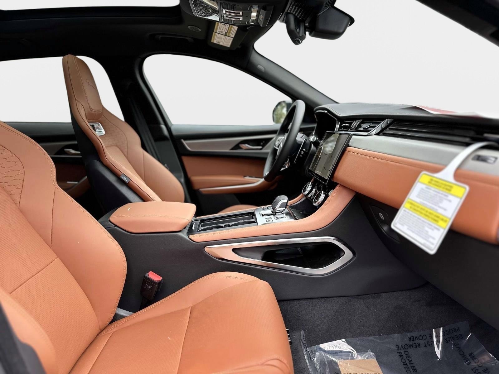 New 2026 Jaguar F-PACE R-Dynamic S AWD/4WD image 7