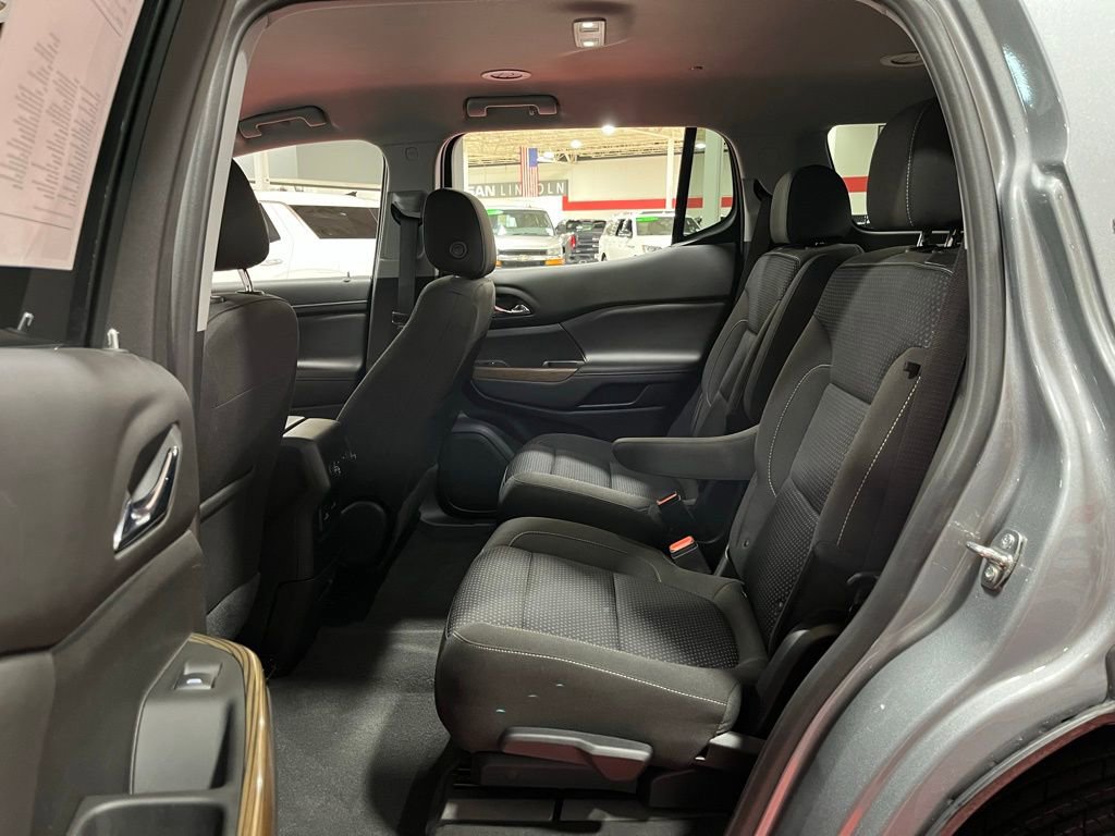 Certified 2023 GMC Acadia SLE w/ Driver Convenience Package image 12