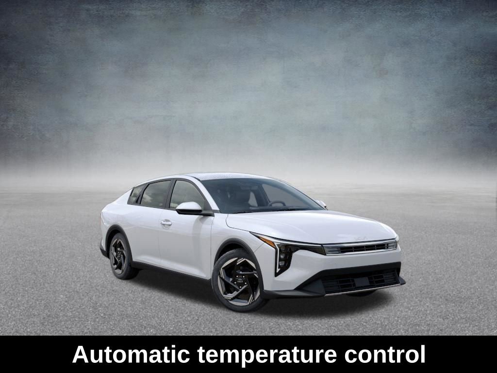 Used 2025 Kia K4 EX FWD image 9