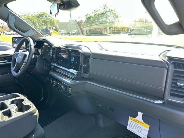 Certified 2024 Chevrolet Silverado 1500 LT AWD/4WD image 26