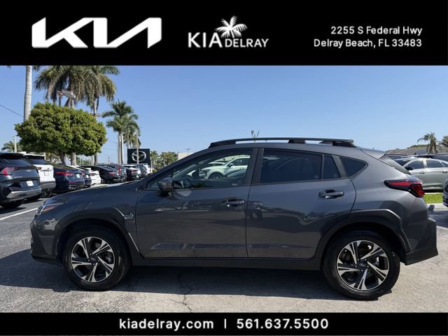Used 2024 Subaru Crosstrek 2.0i Premium image 5