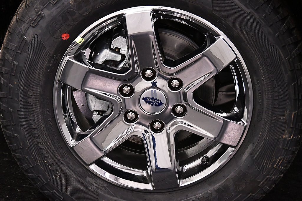 New 2025 Ford Ranger XLT w/ Equipment Group 301A High image 9