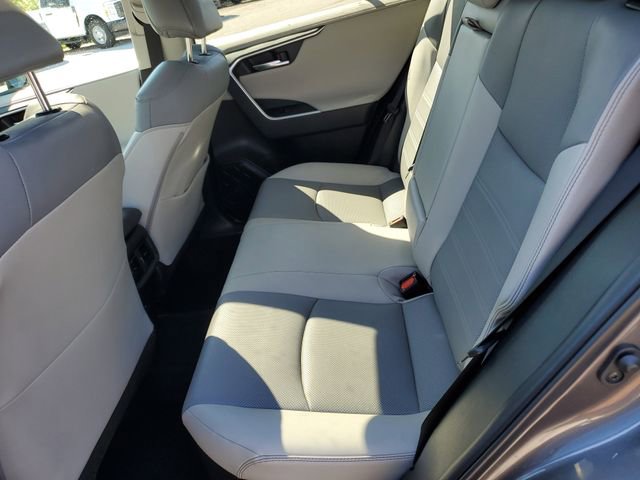Used 2022 Toyota RAV4 Limited AWD/4WD image 26