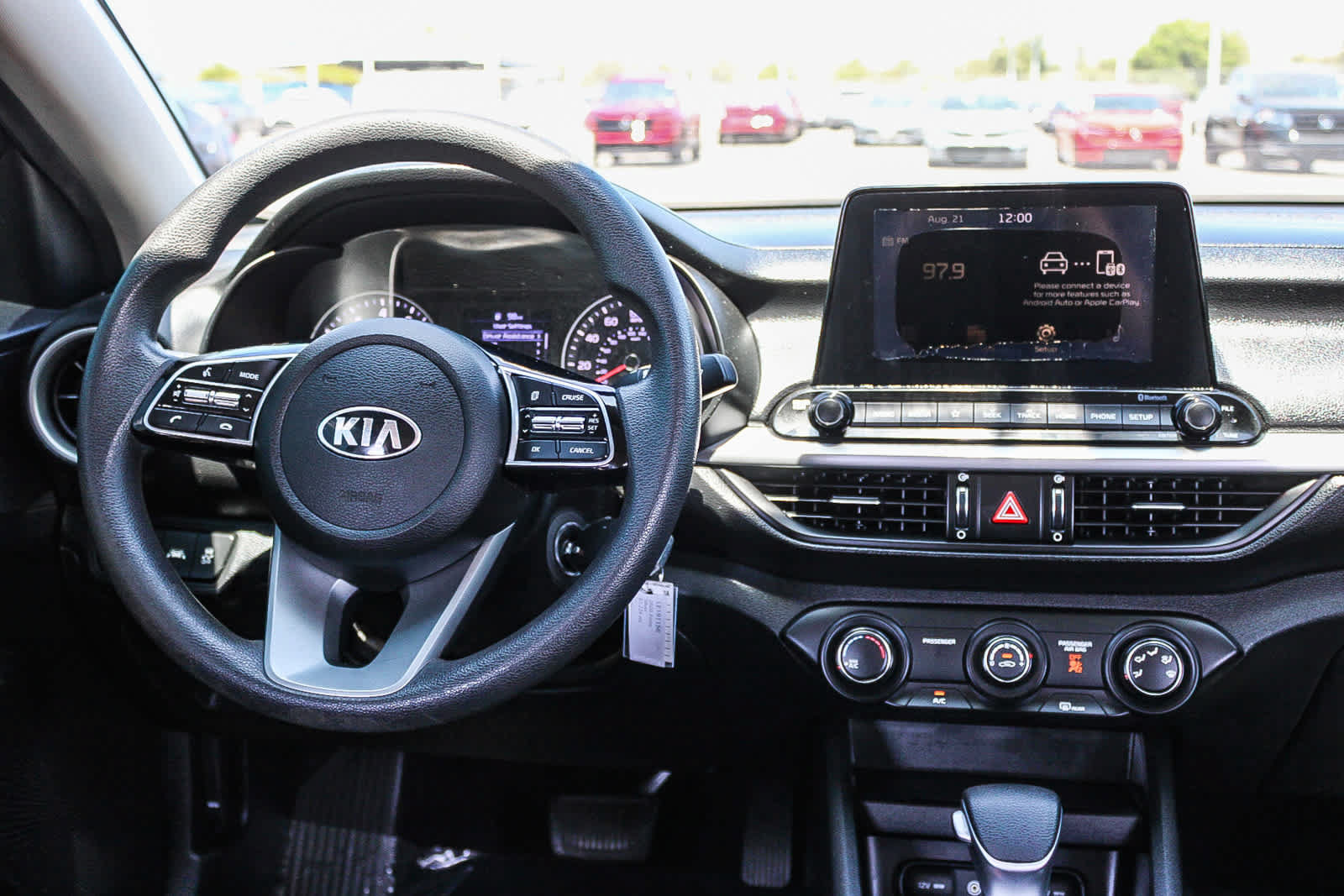 Used 2020 Kia Forte LXS FWD image 13