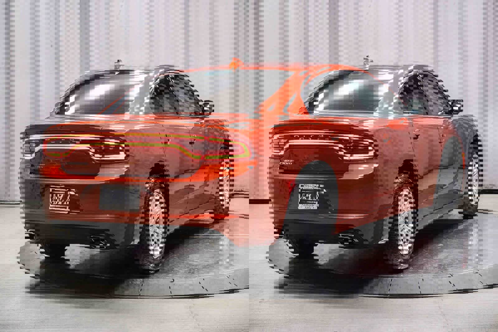 Used 2023 Dodge Charger SXT image 4