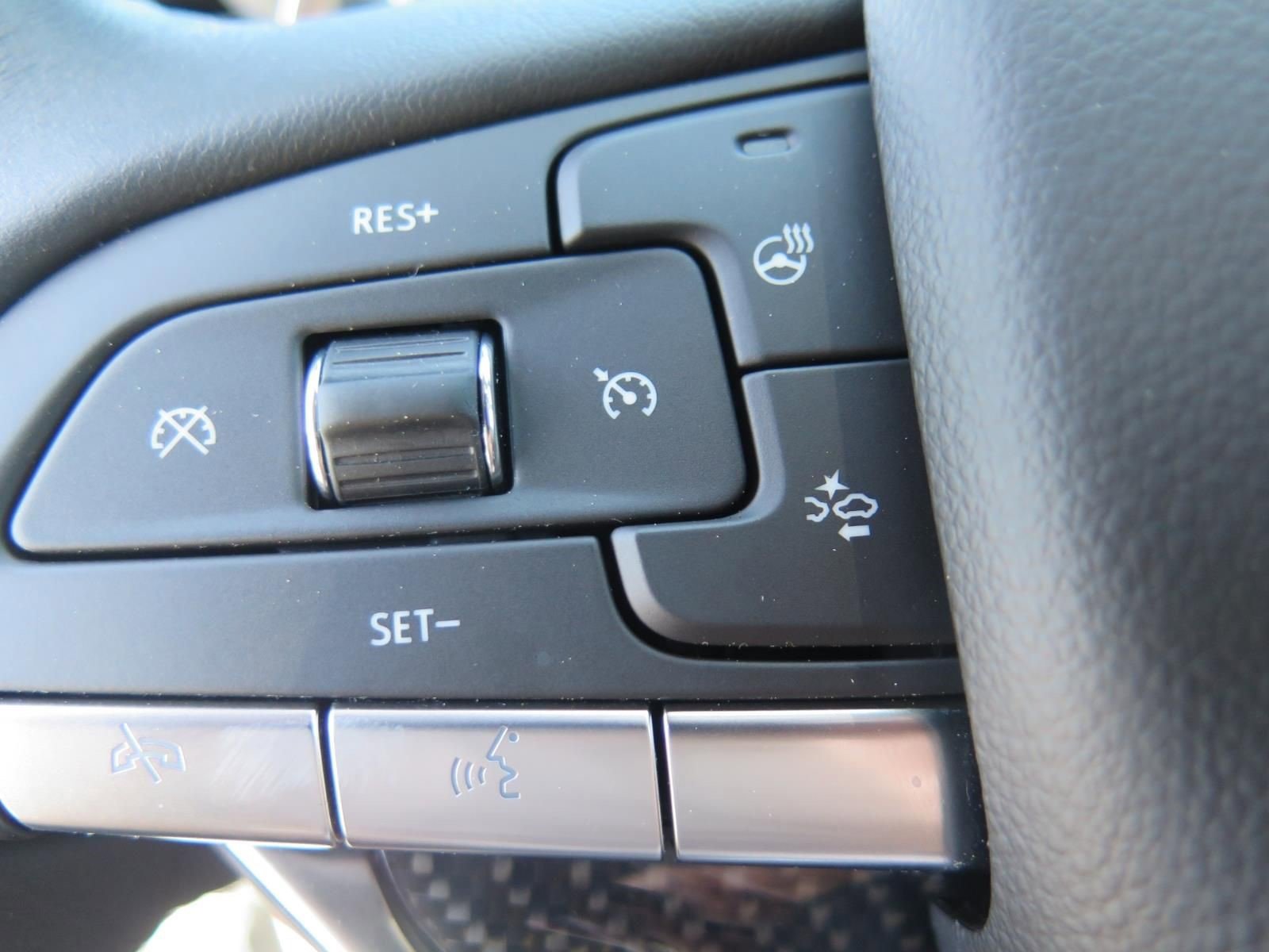 Certified 2024 Cadillac XT6 Sport w/ LPO, Onyx Lite Package image 18