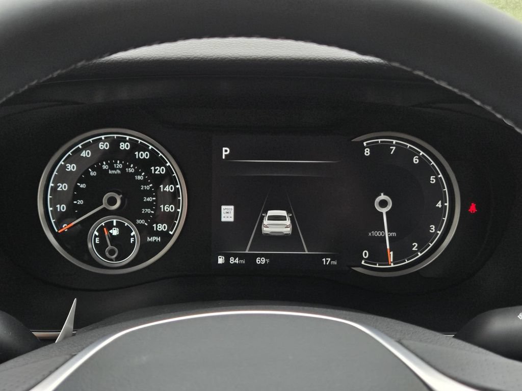 Used 2026 Genesis G70 2.5T Prestige RWD image 9