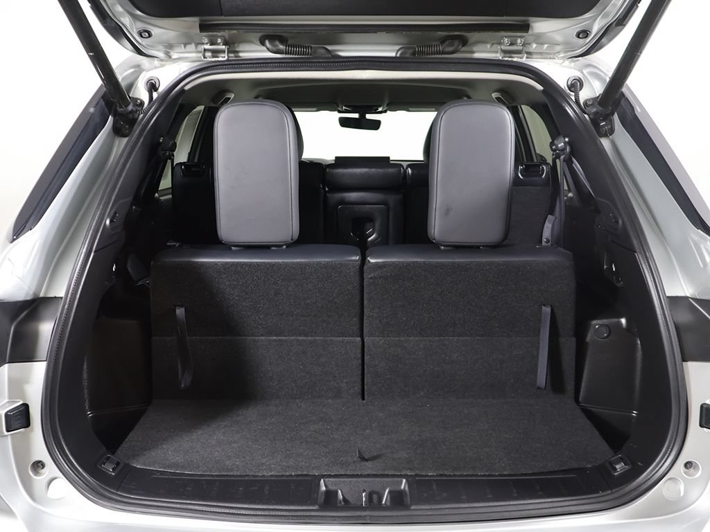 Used 2025 Mitsubishi Outlander SE FWD image 17