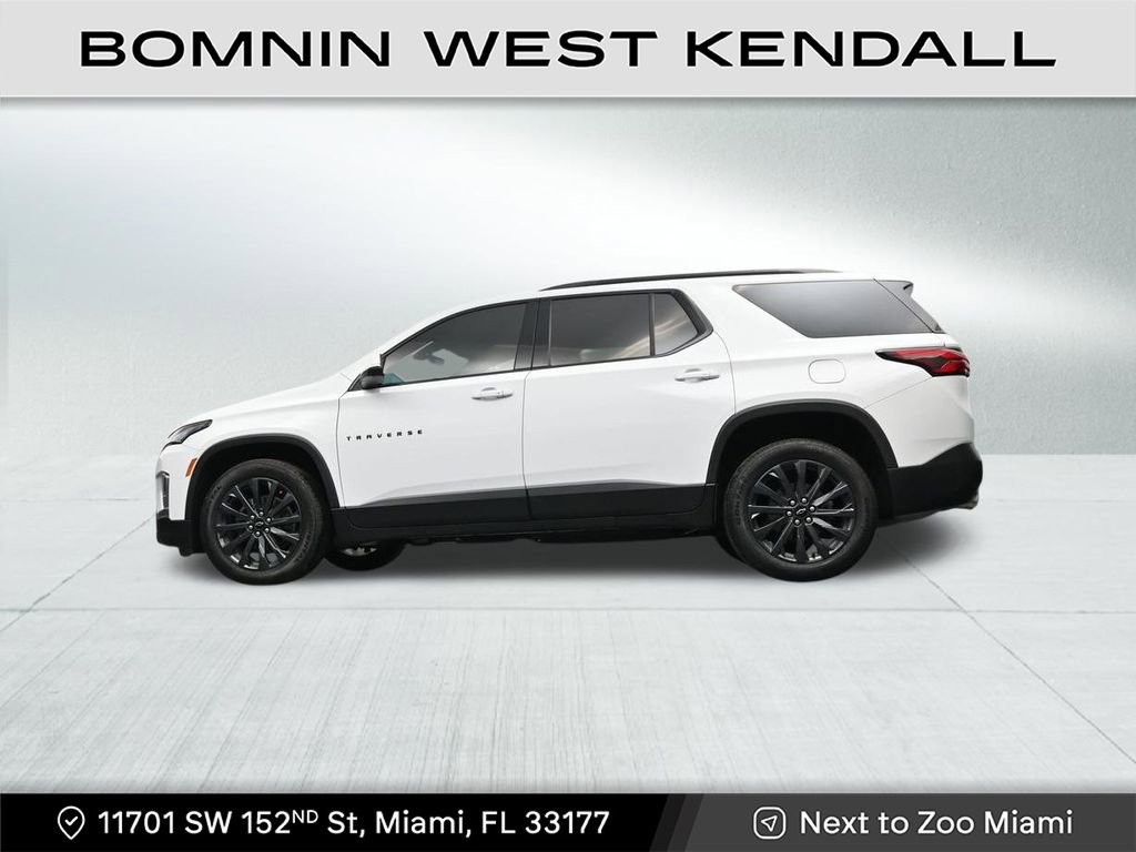 Used 2023 Chevrolet Traverse RS image 21