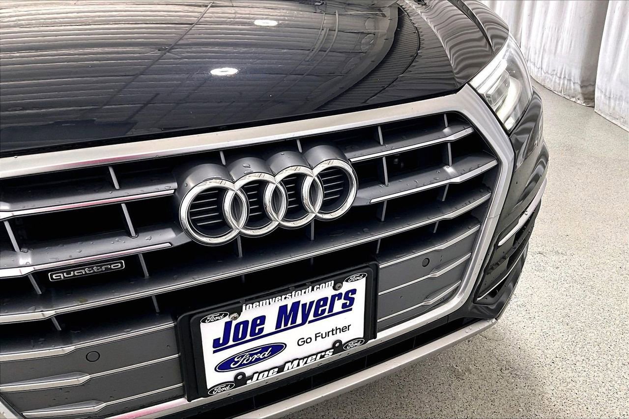 Used 2020 Audi Q5 2.0T Premium w/ Convenience Package AWD/4WD image 7
