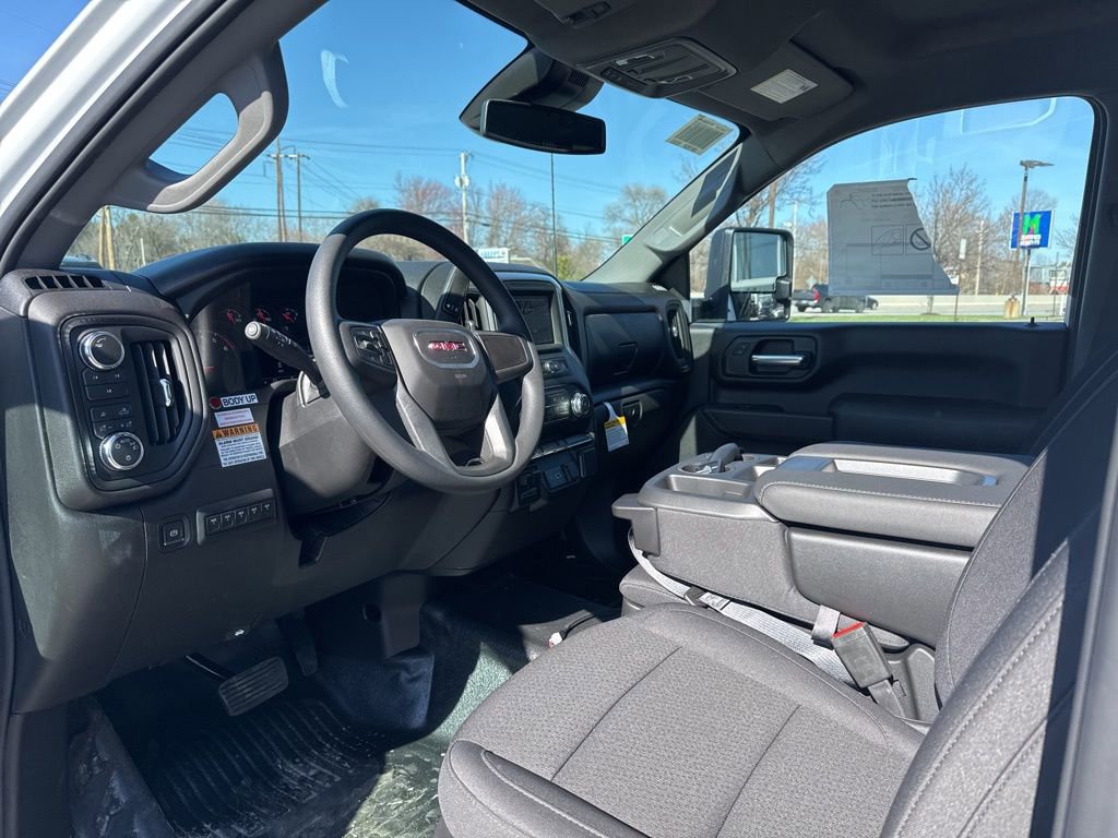 New 2026 GMC Sierra 3500 Pro w/ Convenience Package AWD/4WD image 14
