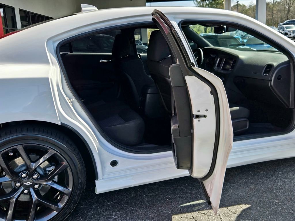 Used 2023 Dodge Charger R/T w/ Blacktop Package image 20