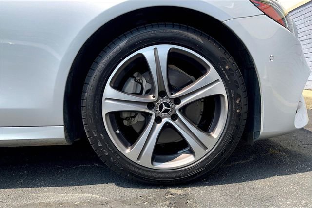 Used 2019 Mercedes-Benz E 300 4MATIC image 9