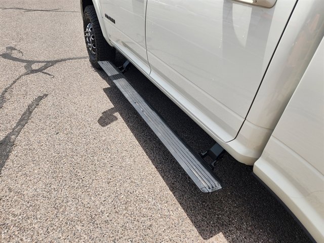 Used 2022 RAM 3500 Limited AWD/4WD image 5
