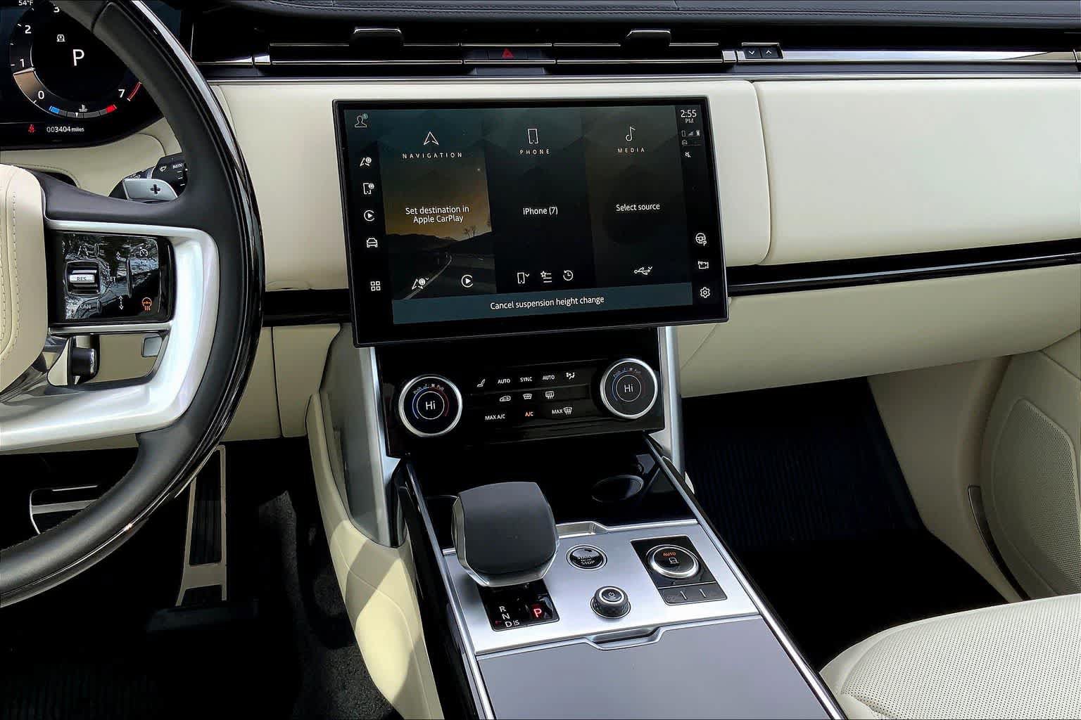 Used 2023 Land Rover Range Rover SE AWD/4WD image 7