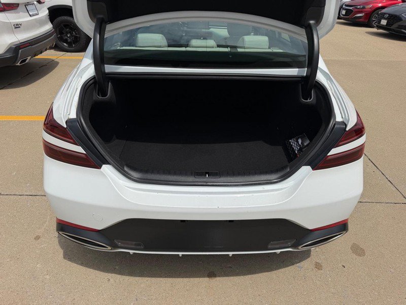 Used 2025 Genesis G70 2.5T AWD/4WD image 4
