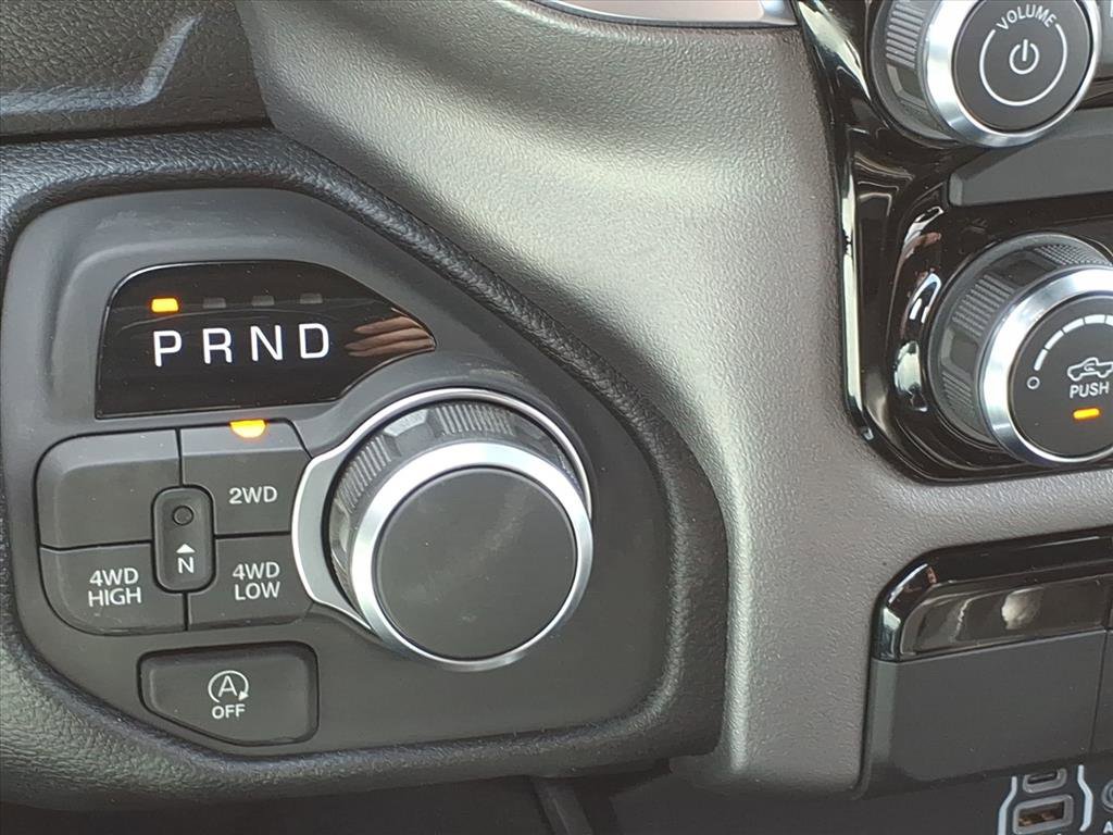 New 2026 RAM 1500 Express image 26