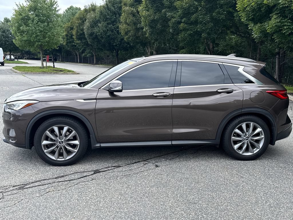 Used 2019 INFINITI QX50 Luxe w/ Navigation Package AWD/4WD image 5