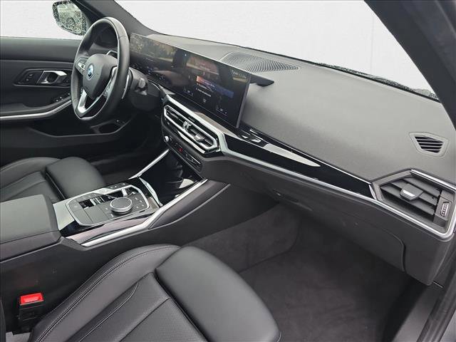Used 2024 BMW 330e w/ Convenience Package image 22