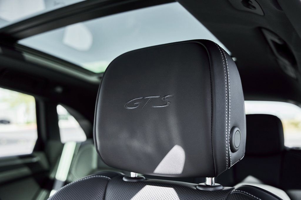 Used 2025 Porsche Macan GTS image 48