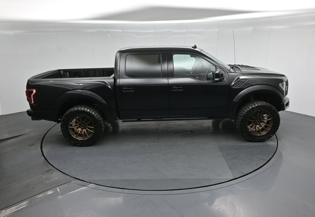 Used 2019 Ford F150 Raptor w/ Equipment Group 802A Luxury AWD/4WD image 39