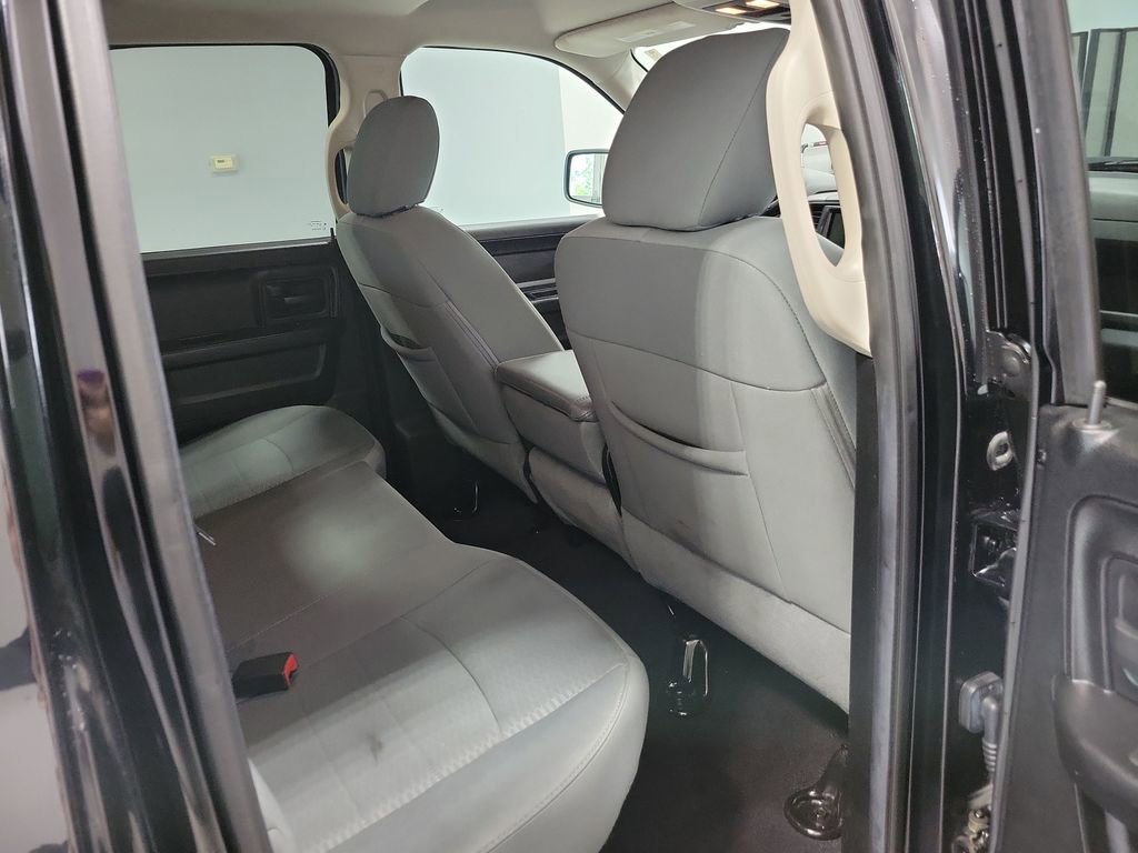 Used 2014 RAM 1500 Express w/ Black Ram 1500 Express Group AWD/4WD image 15