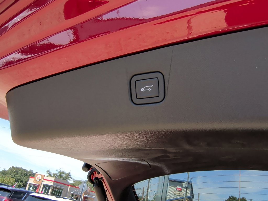 New 2026 Chevrolet Blazer LT w/ Convenience Package FWD image 39