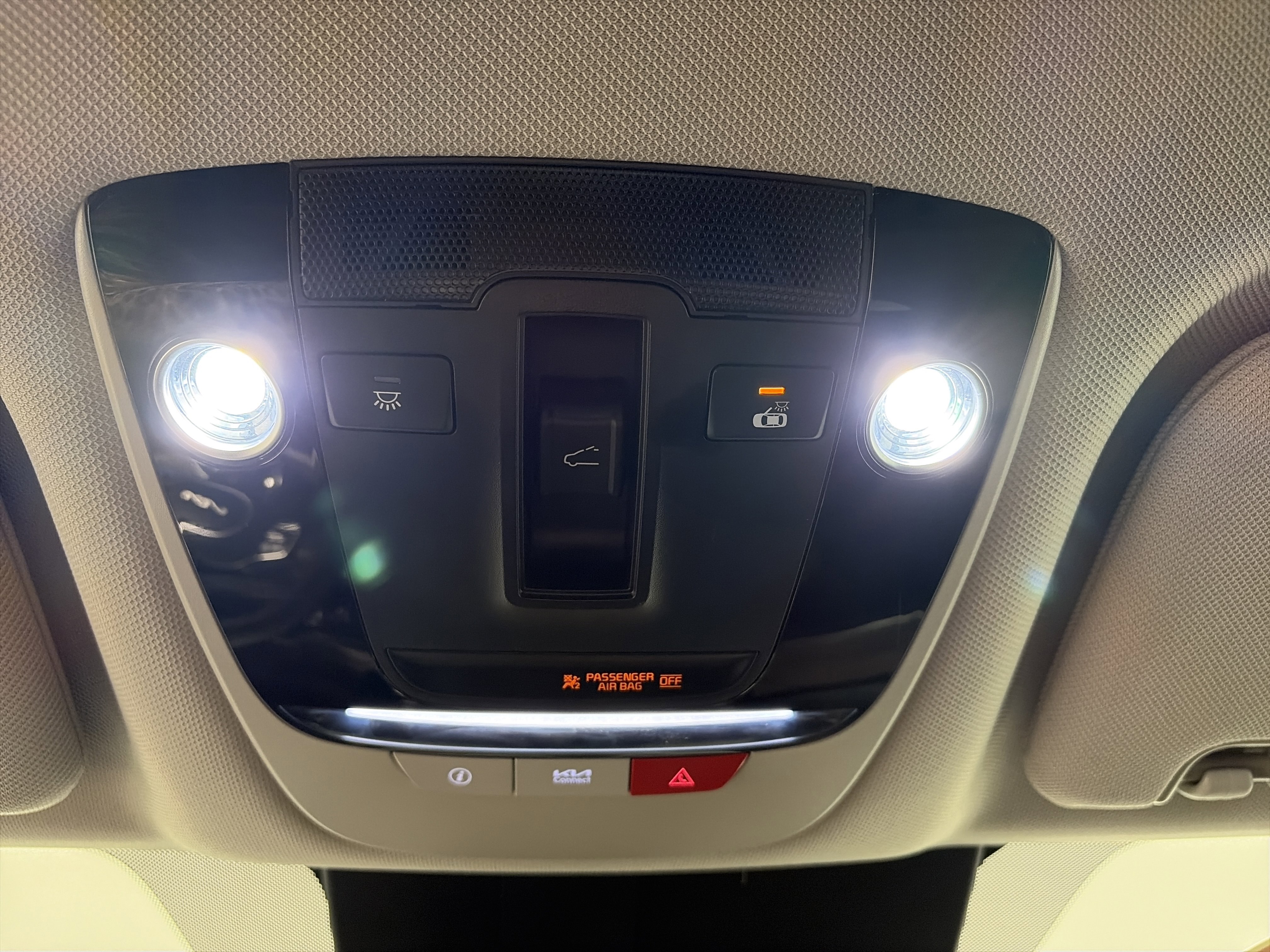 Certified 2023 Kia Sorento SX Prestige image 35