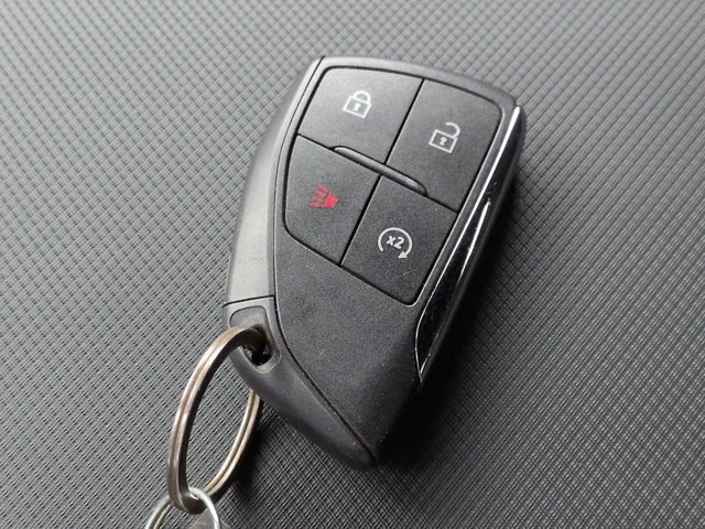 Used 2025 Chevrolet Equinox EV LT FWD image 26