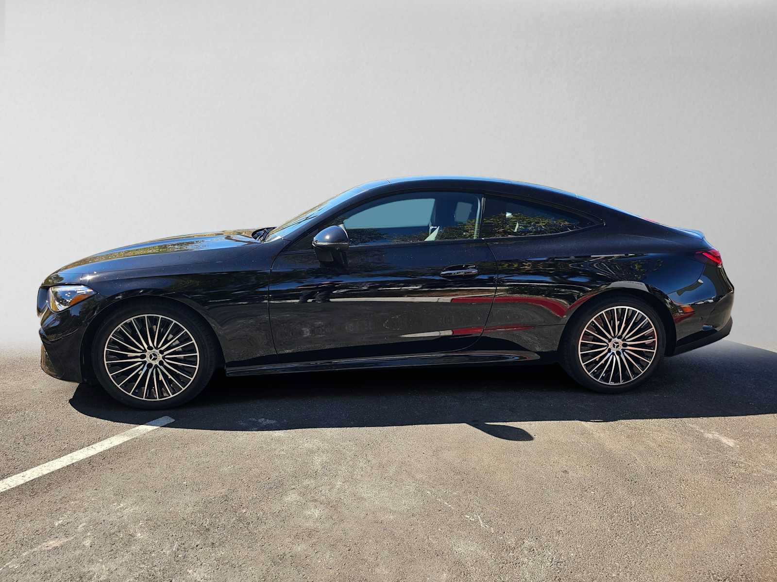 New 2027 Mercedes-Benz CLE 300 4MATIC Coupe image 6