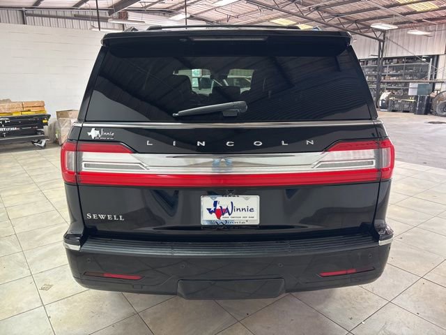Used 2018 Lincoln Navigator Reserve w/ Technology Package AWD/4WD image 7