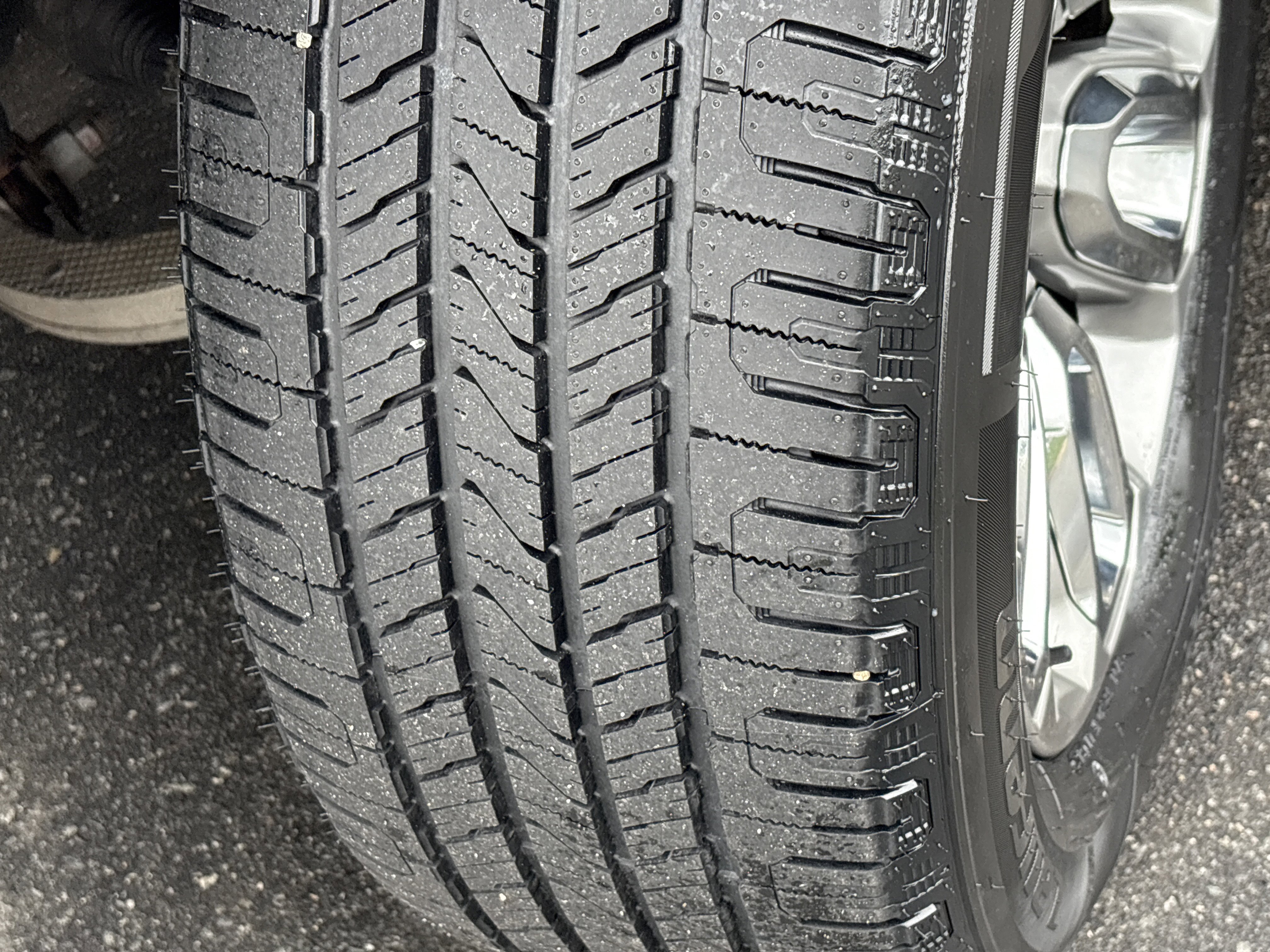 Certified 2023 RAM 1500 Laramie AWD/4WD image 13