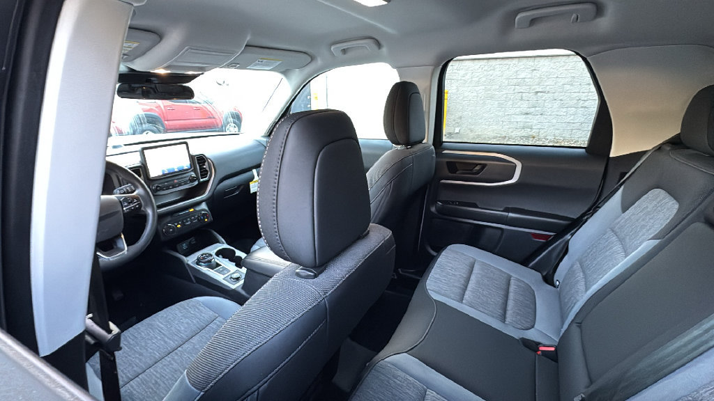 Used 2022 Ford Bronco Sport Big Bend AWD/4WD image 32