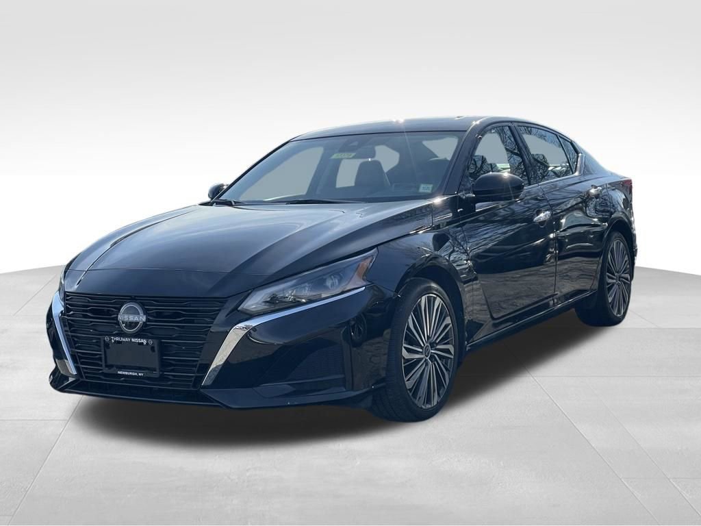 Certified 2025 Nissan Altima 2.5 SL image 2