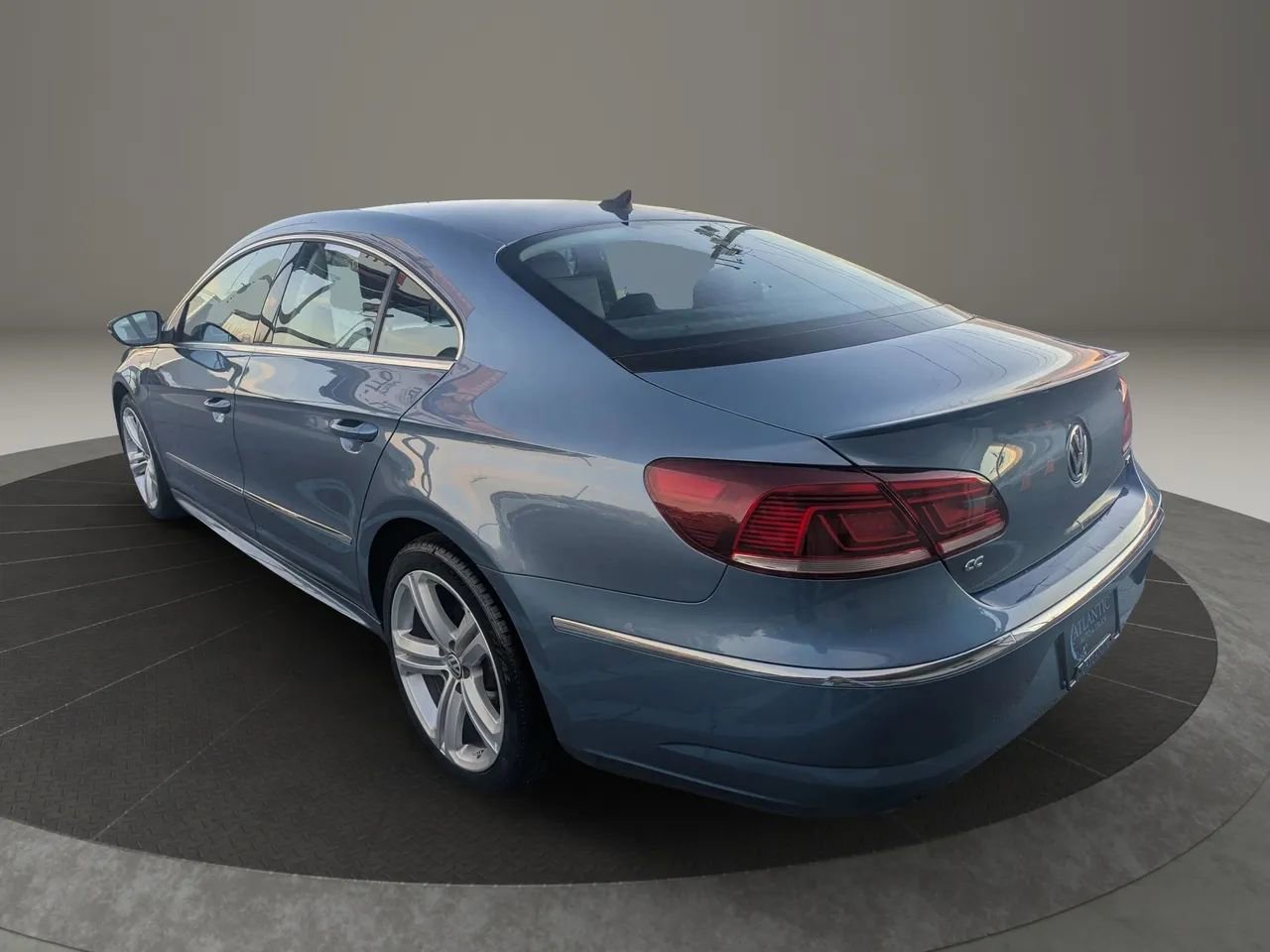 Used 2016 Volkswagen CC R-Line image 4